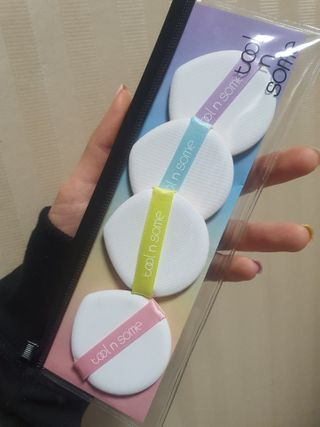 [툴앤썸] 메이크업 브러시로 바르고 호빵 스펀지로 클렌징하는 A-Z 뷰티툴 5종 — 5점을 준 리뷰어가 2021년 1월 올린 사용 사진