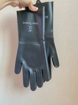 나무드 [매직싹싹] 고급형 친환경 실리콘 수세미 미끄럼방지 고무장갑 투명 1개 + 블랙 1개 캠핑용 야외 설거지 — 5점을 준 리뷰어가 2021년 9월 올린 사용 사진