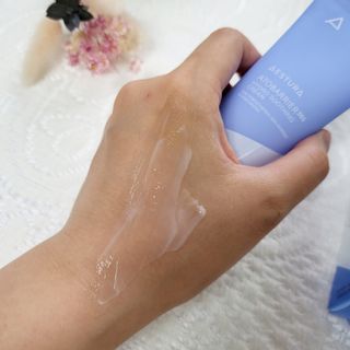 에스트라 아토베리어365 하이드로 수딩크림 — 5점을 준 리뷰어가 2022년 6월 올린 사용 사진