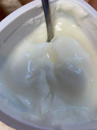 떠먹는불가리스 마이플레인 요거트 435g 6개입 — 5점을 준 리뷰어가 2021년 4월 올린 사용 사진