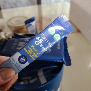 서울약사신협_프로바이오생유산균_2.5G x 100포 — 5점을 준 리뷰어가 2021년 3월 올린 사용 사진