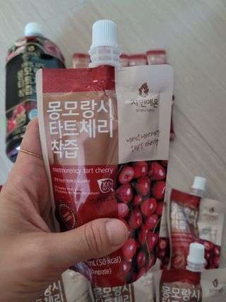 자연에온 몽모랑시 타트체리 3종 세트 구성 - 저분자콜라겐젤리, NFC 착즙주스 — 5점을 준 리뷰어가 2021년 7월 올린 사용 사진