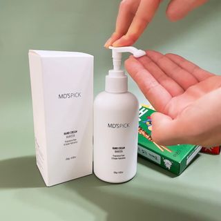엠디스픽 무향 바리스타 핸드크림 대용량 250g — 5점을 준 리뷰어가 2022년 11월 올린 사용 사진