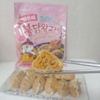 삼양냉동 [삼양] 얇은피불닭왕교자+얇은피까르보불닭왕교자 총4팩 — 4점을 준 리뷰어가 2021년 2월 올린 사용 사진
