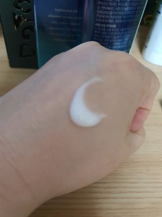 헤어플러스 단백질탈모샴푸 500ml+단백질본드앰플 145ml — 5점을 준 리뷰어가 2021년 5월 올린 사용 사진