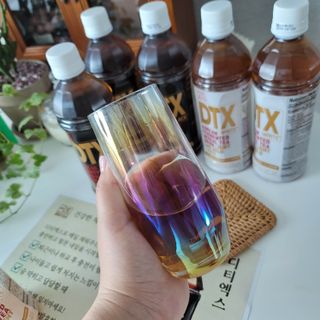 이도 발효한차 디티엑스 음료500ml 2종set 총 40개입블랙 20개입+화이트 20개입 — 5점을 준 리뷰어가 2021년 7월 올린 사용 사진