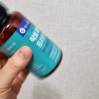 짱스마일 락토페린 프리미엄 정 1000ml x 60정 — 4.5점을 준 리뷰어가 2022년 12월 올린 사용 사진
