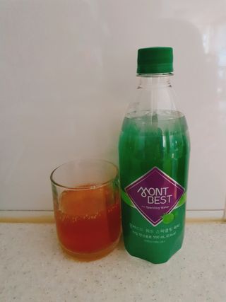 몽베스트 Montbest with Sparkling water Lime20병 — 5점을 준 리뷰어가 2021년 10월 올린 사용 사진