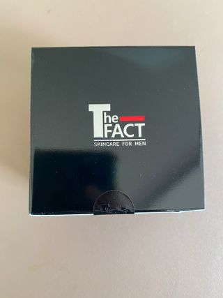 The Fact 더팩트 에스에프엔 브라이트닝 안티 링클 크림 50ml — 5점을 준 리뷰어가 2022년 5월 올린 사용 사진