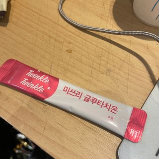 메디포스트 모비타 미쓰리 글루타치온 30포 — 4.5점을 준 리뷰어가 2023년 2월 올린 사용 사진