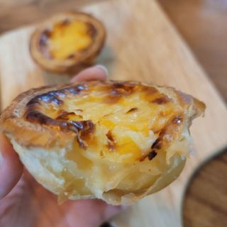 디앙뜨 포르투갈 에그타르트 오리지널 맛+패션후르츠+초콜릿타르트 맛 중 택1 — 4점을 준 리뷰어가 2021년 8월 올린 사용 사진