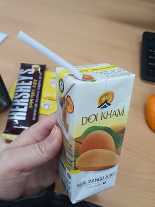 도이캄 착즙 완숙 토마토 200ml 12팩 무설탕 태국왕실 기내식주스 — 5점을 준 리뷰어가 2021년 2월 올린 사용 사진