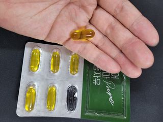 먹어도좋아 퓨어대마종자유 — 5점을 준 리뷰어가 2021년 11월 올린 사용 사진