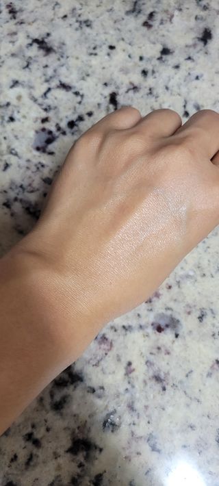 LCN(엘씨엔) LCN 리제너러티브 핸드크림 75ml 주름개선 고보습 재생핸드크림 — 5점을 준 리뷰어가 2022년 8월 올린 사용 사진