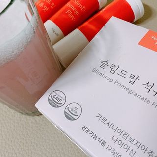 [슬림드랍] 건기식 다이어트 보조제 겸 비타민 — 4점을 준 리뷰어가 2021년 12월 올린 사용 사진