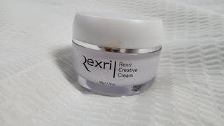 렉스리 크리에이티브 크림  Rexri Creative Cream — 5점을 준 리뷰어가 2022년 6월 올린 사용 사진