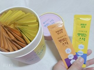 페페로니 맛있는 스틱 - 무항생제 닭고기 15개 + 원양선 참치 15개 — 5점을 준 리뷰어가 2021년 8월 올린 사용 사진