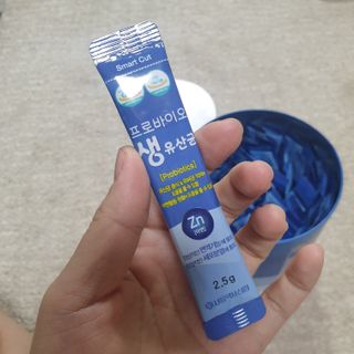 서울약사신협_프로바이오생유산균_2.5G x 100포 — 5점을 준 리뷰어가 2021년 3월 올린 사용 사진