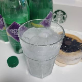 몽베스트 Montbest with Sparkling water Lemon OR Lime 20병(랜덤) — 5점을 준 리뷰어가 2021년 10월 올린 사용 사진