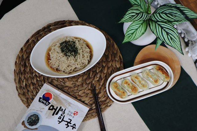 [한면원] 메밀막국수 2팩 [4인분] 리뷰 사진