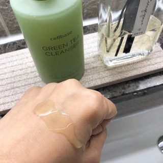 프리마인 메이크업과 들뜨는 각질까지 한방에 깐달걀로! 순하기까지한 셀베이스 그린티클렌저(200ml) — 4.5점을 준 리뷰어가 2023년 1월 올린 사용 사진