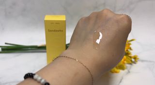 스킨큐어 산다화 비타민c 화이트닝 에센스 30ml — 5점을 준 리뷰어가 2023년 7월 올린 사용 사진