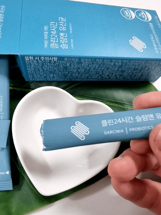 클린24시간 슬림앤유산균 1박스 (3.5g X 15포) — 5점을 준 리뷰어가 2022년 8월 올린 사용 사진