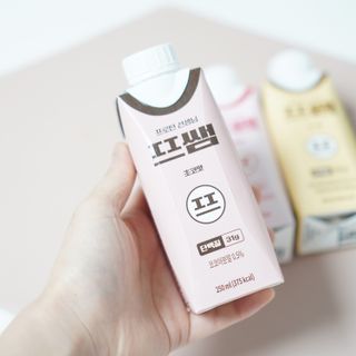 파워풀엑스 [프쌤] 더 맛있고 강력해진 고단백 음료 3종 (초코맛,딸기맛,커피맛) — 5점을 준 리뷰어가 2023년 1월 올린 사용 사진