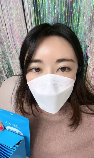 [심폐소생소] KF94 오늘의 마스크 대형 — 5점을 준 리뷰어가 2022년 1월 올린 사용 사진