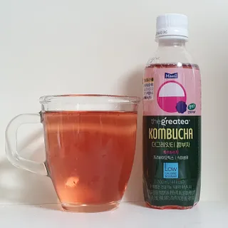 더그레잇티 콤부차 [매일유업] 더그레잇티 44kcal 콤부차 300ml *12개입 (오리지널 6개+베리리치 6개) — 5점을 준 리뷰어가 2023년 7월 올린 사용 사진