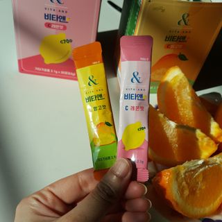 비타앤C 레몬맛, 망고맛 — 5점을 준 리뷰어가 2021년 4월 올린 사용 사진