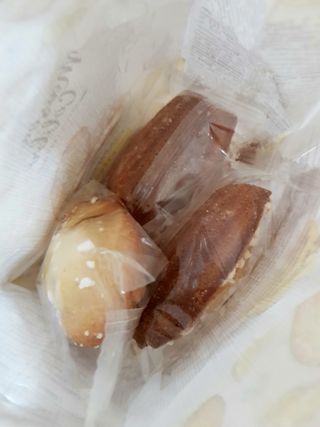 [메종콜리브리] 프랑스 마들렌 메종콜리브리 레몬 마들렌 2팩 — 5점을 준 리뷰어가 2021년 12월 올린 사용 사진