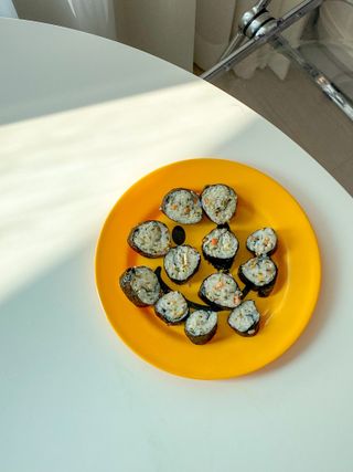 해풀잎 누구나 김밥*1ea [(혼합야채 35g *1ea,  김밥김 (5g, 5ea),  양념간장 (6g, 5ea), 참기름(5g, 2ea)] — 5점을 준 리뷰어가 2022년 10월 올린 사용 사진