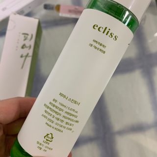 에클리스 피어나 스킨토너 — 5점을 준 리뷰어가 2022년 3월 올린 사용 사진