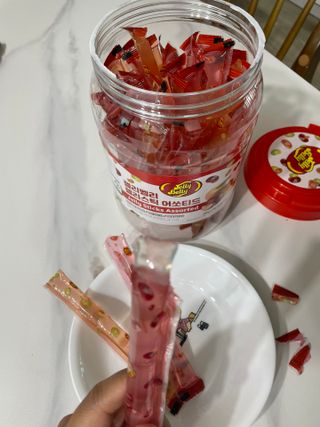 젤리벨리 젤리스틱 어쏘티드 900g — 5점을 준 리뷰어가 2022년 9월 올린 사용 사진