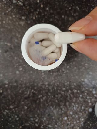 프리마인 성큼다가온 봄, 이너뷰티를 챙겨야 피부도 화사하게, 컨디션도 활기차게. 흡수율을 높인 고효율 비타민. — 4.5점을 준 리뷰어가 2023년 3월 올린 사용 사진