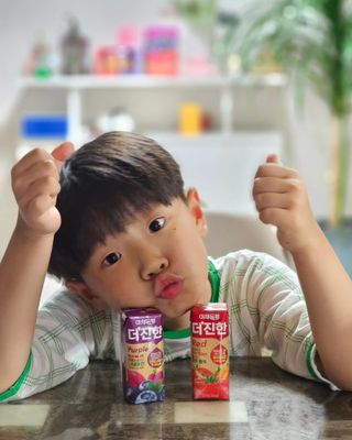 [롯데칠성] 야채듬뿍 더'진한 [롯데칠성] 야채는 이제 COLORFULL! 야채듬뿍  더 진한 레드 4개 +퍼플 4개 (총 8개) — 4.5점을 준 리뷰어가 2023년 6월 올린 사용 사진