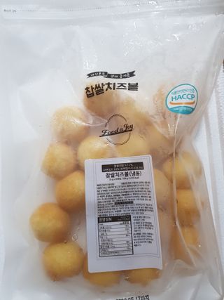 Dog&Ball 독앤볼 [Dog&Ball] 미니찹쌀볼도그 찹쌀치즈볼 — 5점을 준 리뷰어가 2021년 9월 올린 사용 사진