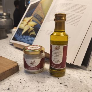 [딜리셔스코드] 타르투피 알레산드로 로시 트러플 소금 100g +트러플 오일 100ml set — 5점을 준 리뷰어가 2022년 5월 올린 사용 사진