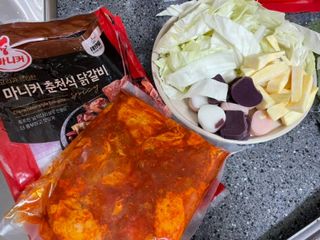 (주)마니커 마니커 춘천식 닭갈비 [냉동 500g] — 5점을 준 리뷰어가 2022년 11월 올린 사용 사진