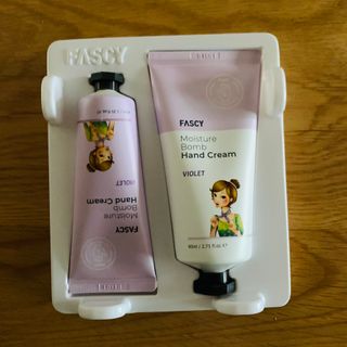 파시 FASCY 高保湿ハンドクリーム40ml+80ml セット — 5점을 준 리뷰어가 2021년 7월 올린 사용 사진