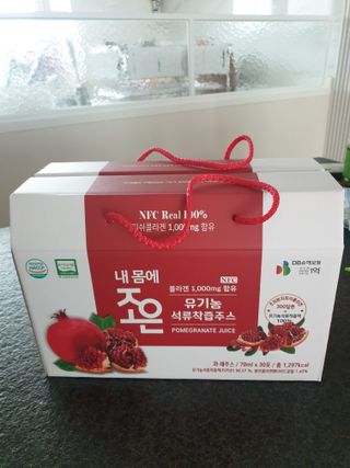 농업회사법인조은 유기농 석류 NFC 착즙주스 70ml 30포 — 5점을 준 리뷰어가 2021년 10월 올린 사용 사진