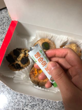 아이비웰니스 빵순이 식탁 위의 필수템! 빵순이 효소 키위맛 100포 + 석류맛 14포 (총 114포) — 4점을 준 리뷰어가 2022년 12월 올린 사용 사진