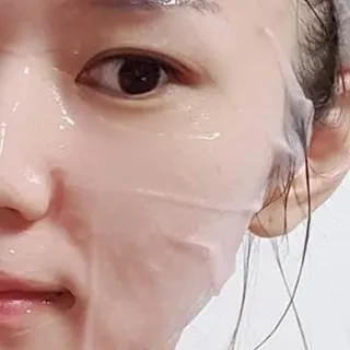 태그스킨 4스텝 주름개선 피부미백 영양 마스크팩 3개 세트(최신버전) — 5점을 준 리뷰어가 2022년 3월 올린 사용 사진