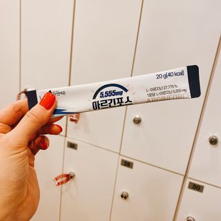 자연에온 아르긴포스 L-아르기닌 5555mg 스틱 15개입 1박스 — 5점을 준 리뷰어가 2021년 4월 올린 사용 사진