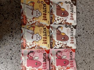 스낵스 와그작후루룩 3종_카카오2봉+아몬드2봉+딸기2봉 (총 6봉) — 5점을 준 리뷰어가 2024년 3월 올린 사용 사진