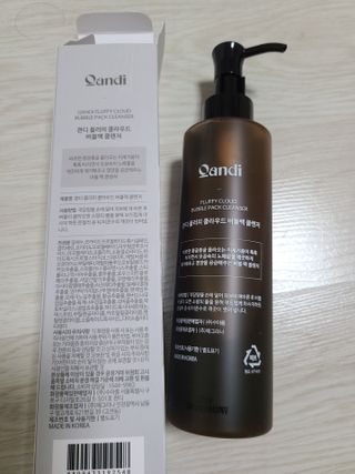 헤어플러스 콴디 플러피 클라우드 버블 팩 클렌저 — 5점을 준 리뷰어가 2021년 6월 올린 사용 사진