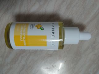 랑벨 비타 에너지 잡티 앰플 50ml 고농축 비타민, 저자극, 수분 촉촉, 미백 앰플 — 5점을 준 리뷰어가 2022년 4월 올린 사용 사진