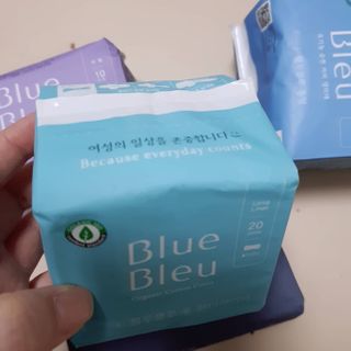 블루블루 유기농 순면 커버 생리대 — 5점을 준 리뷰어가 2021년 1월 올린 사용 사진