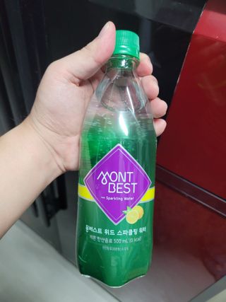 몽베스트 Montbest with Sparkling water Lemon OR Lime 20병(랜덤) — 5점을 준 리뷰어가 2022년 11월 올린 사용 사진